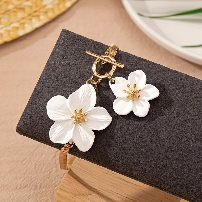 Chic Flower Pendant Anklet